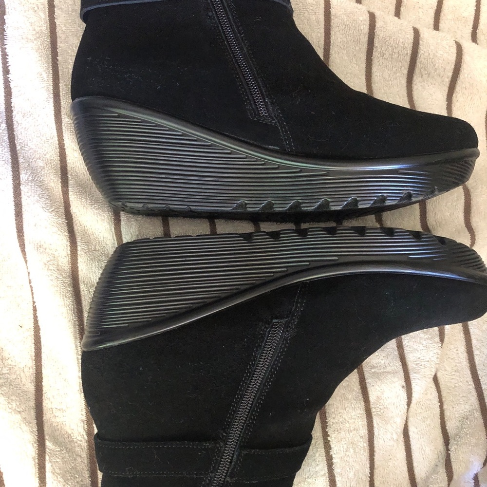 Skechers Memory Step Wedge Bootie - image 6